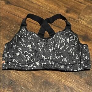 LIVI Bra 42DD Black White NEW Underwire Lightly Padded Adjustable Convertible